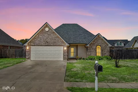 144 Lola Cir, Benton, LA 71006