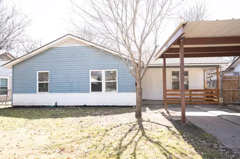 1648 Fagan Dr, Blue Mound, TX 76131