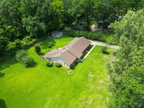 7450 Flatwood Dr, Greenwood, LA 71033