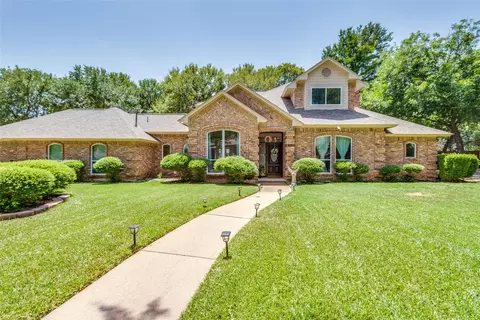 1743 Crescent Ln, Duncanville, TX 75137