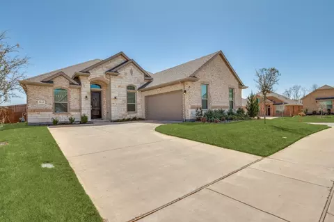 3643 Orchard St, Midlothian, TX 76065