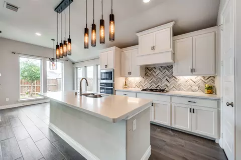 9600 Blue Stem Ln, Little Elm, TX 75068