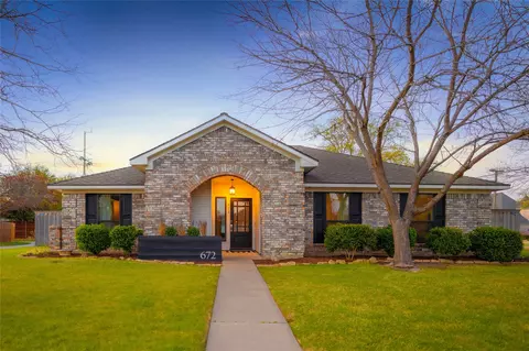 672 Phillips Dr, Coppell, TX 75019