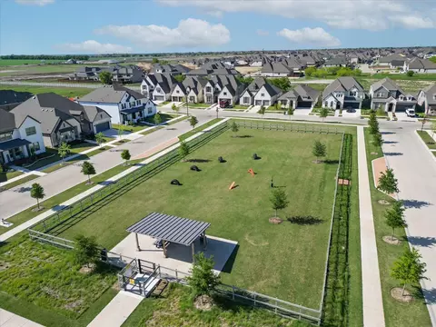 1213 11th St, Argyle, TX 76226 photo 32