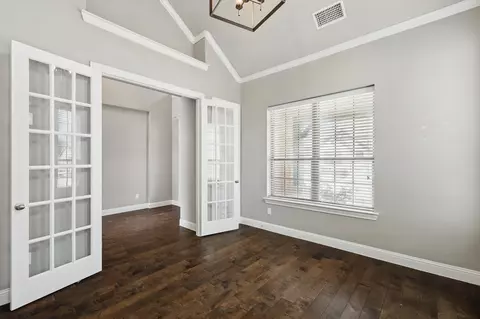 1213 11th St, Argyle, TX 76226 photo 2