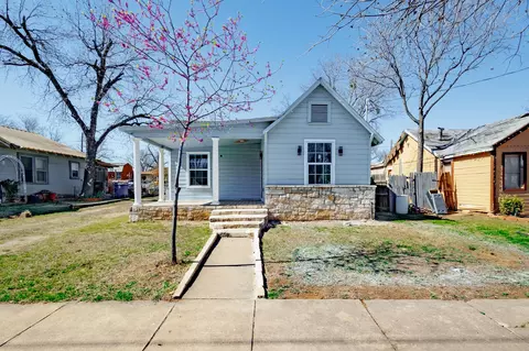 507 7th St, Brownwood, TX 76801