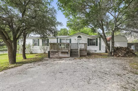 140 Draper Dr, Springtown, TX 76082