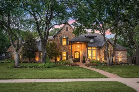 1502 Coventry Ln, Southlake, TX 76092