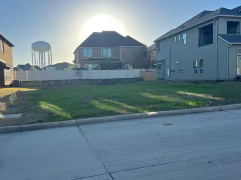 2816 Almanzor Ave, Irving, TX 75062