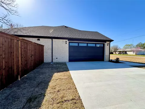 815 Owhyhe Rd, Tool, TX 75143 photo 4