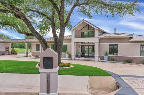 6411 Lansdowne Ct, Granbury, TX 76049