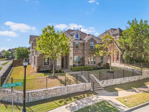 10681 Bartlett Dr, Frisco, TX 75035