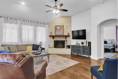 717 Copperleaf Dr, Midlothian, TX 76065 photo 10