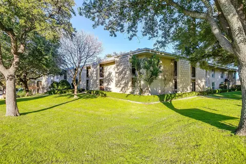 2301 Ridgmar Plz #5, Fort Worth, TX 76116