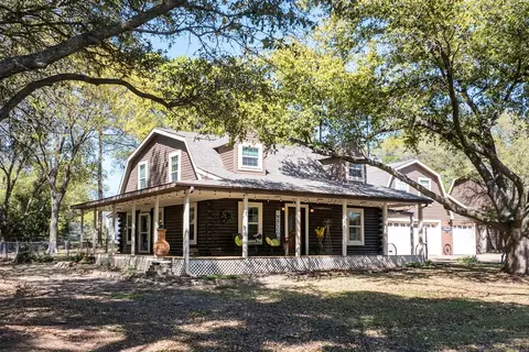 334 Autumn Wood Trl, Gun Barrel City, TX 75156