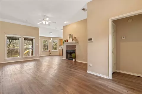 1316 Mcanear Ct, Cleburne, TX 76033 photo 6