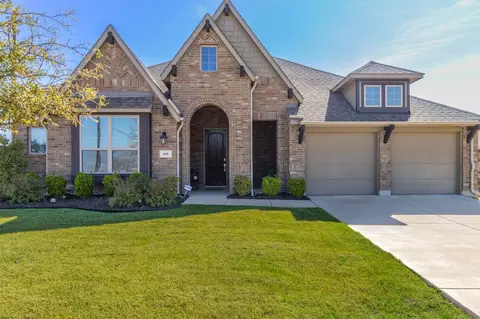 649 Woodridge Dr, Oak Point, TX 75068
