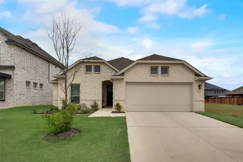 2205 Craig St, Mansfield, TX 76063