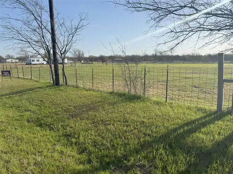 5712 Andy N, Joshua, TX 76058