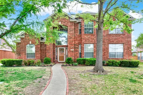 5808 Southampton Dr, Richardson, TX 75082