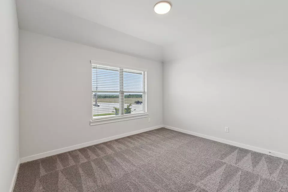  335 Arcane St, Greenville, TX 75402 photo 10