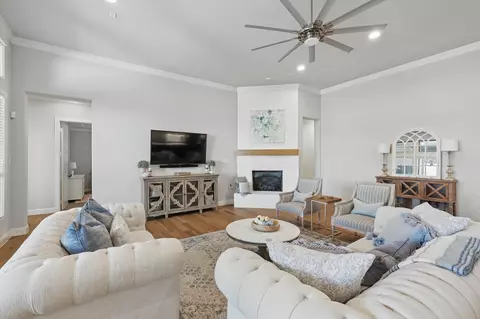 Living - 317 Nora Ln, Argyle, TX 76226 photo 3 of 3