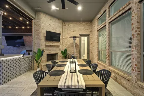 Dining - 317 Nora Ln, Argyle, TX 76226 photo 4 of 4