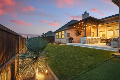 Exterior - 317 Nora Ln, Argyle, TX 76226 photo 7 of 7