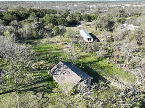 407 Iredell Rd, Hico, TX 76457