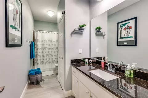Bath - 348 E Pecan St, Hurst, TX 76053 photo 4 of 4