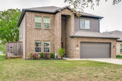 348 E Pecan St, Hurst, TX 76053