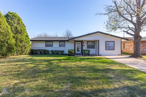 2901 S 28th St, Abilene, TX 79605