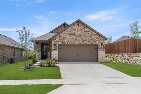 416 Waterhouse Lake Dr, Anna, TX 75409