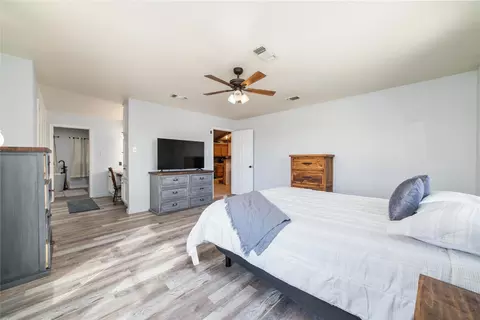 Bedroom - 20220 Highway 16 S, Comanche, TX 76442 photo 2 of 4
