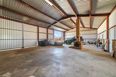 Entry Way - 20220 Highway 16 S, Comanche, TX 76442 photo 2 of 2