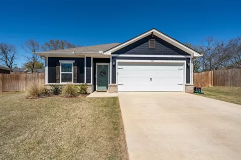 1107 Mayme, Whitehouse, TX 75791