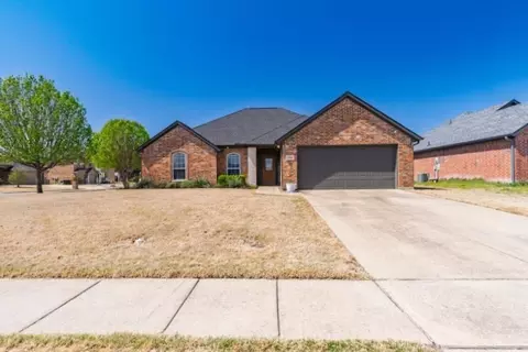 11612 Laney Dr, Greenville, TX 75402