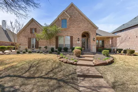 1001 Saint Peter Dr, Murphy, TX 75094