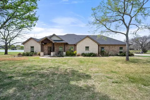 2041 Indian Trl, Kerens, TX 75144