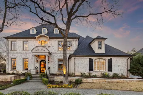 1 Hayes Ct, Trophy Club, TX 76262