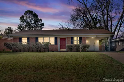 3867 Greenway Pl, Shreveport, LA 71105