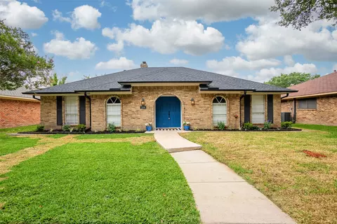 1206 Mayapple Dr, Garland, TX 75043