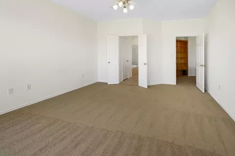 Bedroom - 2075 Huling Rd, Sanger, TX 76266 photo 1 of 4