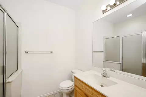 Bath - 2075 Huling Rd, Sanger, TX 76266 photo 3 of 3