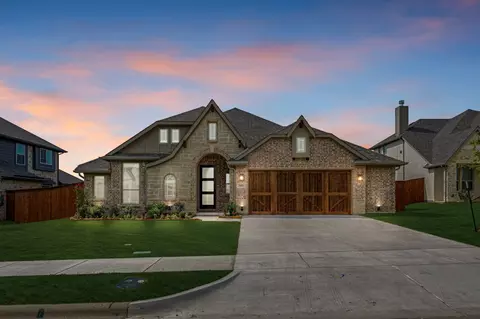3606 Bancroft Dr, Midlothian, TX 76065