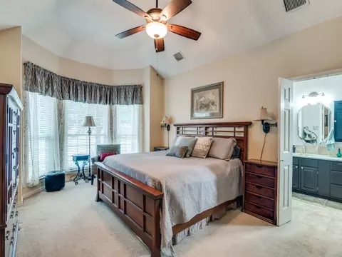 Bedroom - 2510 Roughleaf Ln, Rowlett, TX 75089 photo 1 of 4