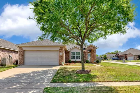 7224 Decoy Ln, Fort Worth, TX 76120