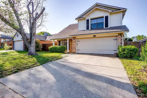 1430 Thistlewood Ln, Grapevine, TX 76051