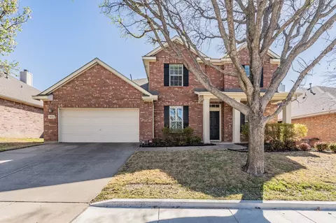 8224 Lauren Way, Watauga, TX 76148