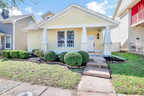 10304 Franklin Dr, Providence Village, TX 76227